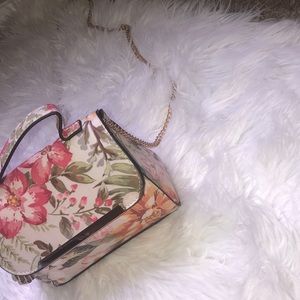 Small Shoulder Clutch